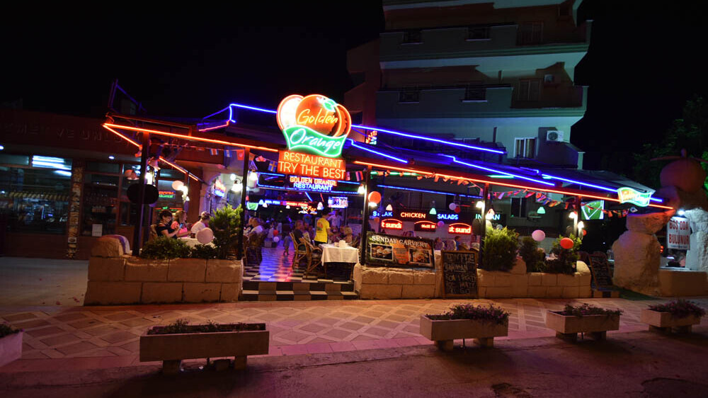 Golden Orange Apartments